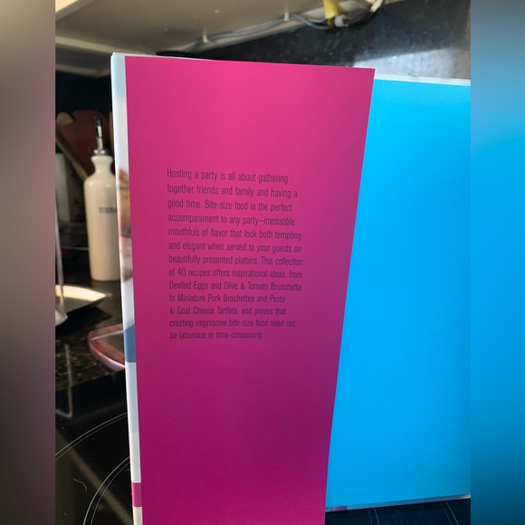 Bite Size Make It Yourself Hardcover Cookbook, with dust jacket - Picture 4 of 10